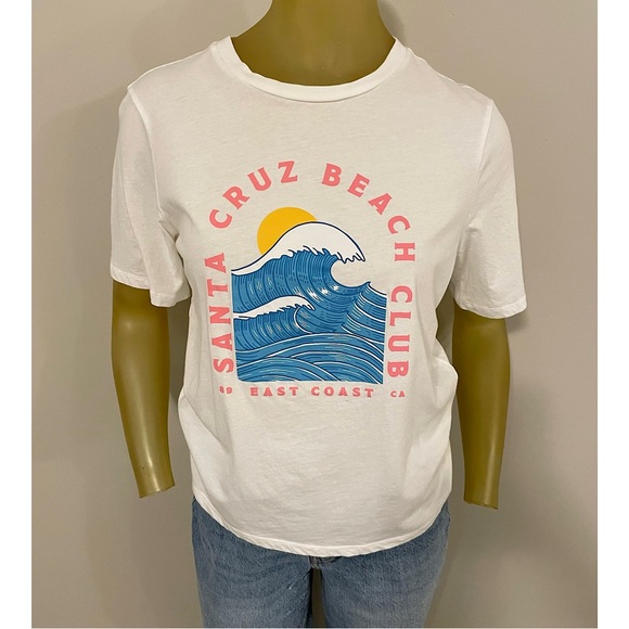 Pieces Santa Cruz Beach Club Graphic Tee. Size small. - Picture 16 of 16